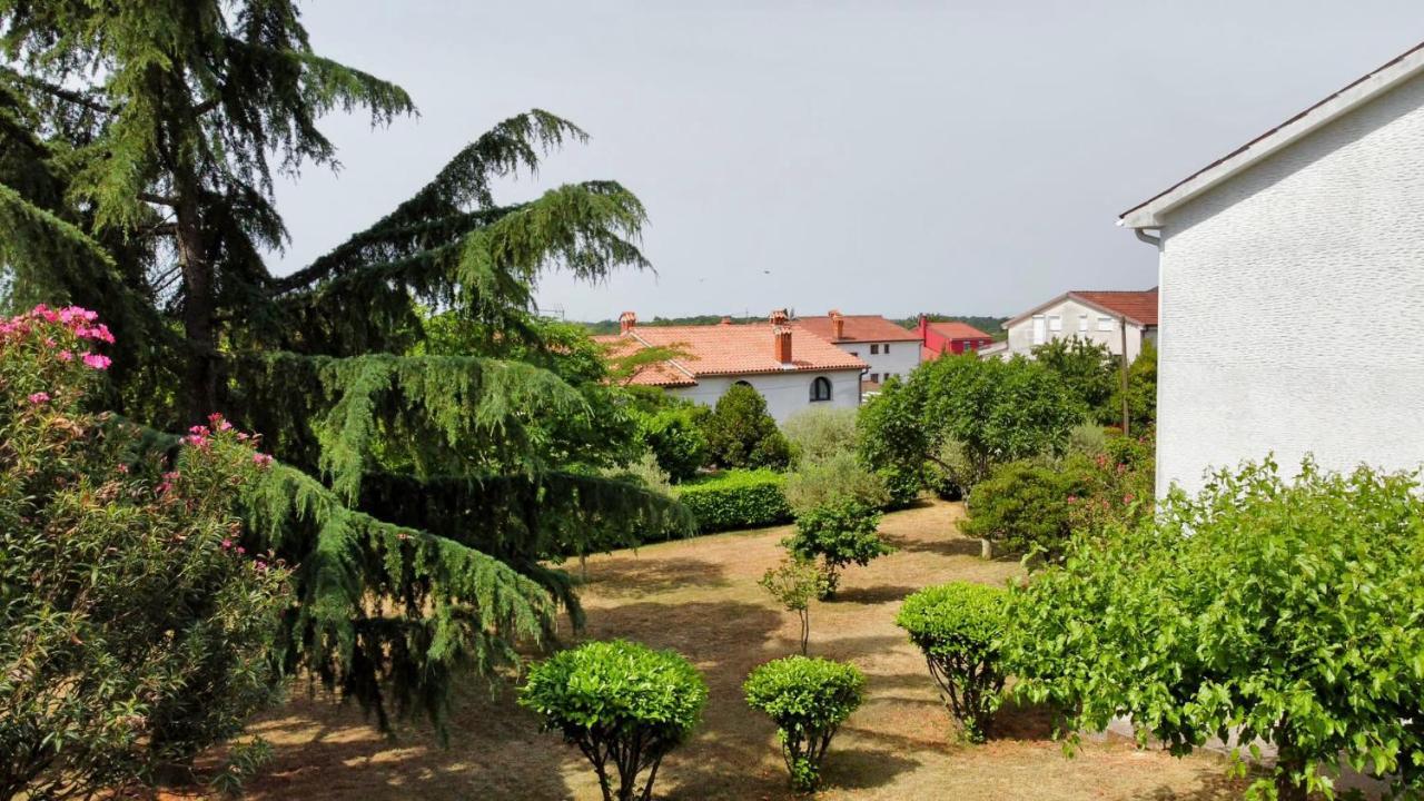 Willa Valica Gardens Savudrija Zewnętrze zdjęcie